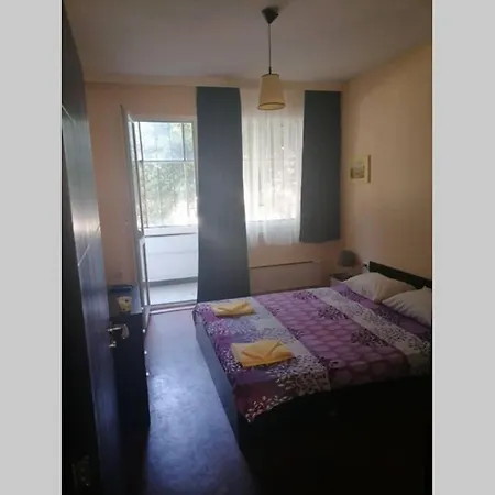 Прекрасен Апартамент В Бургас Apartament