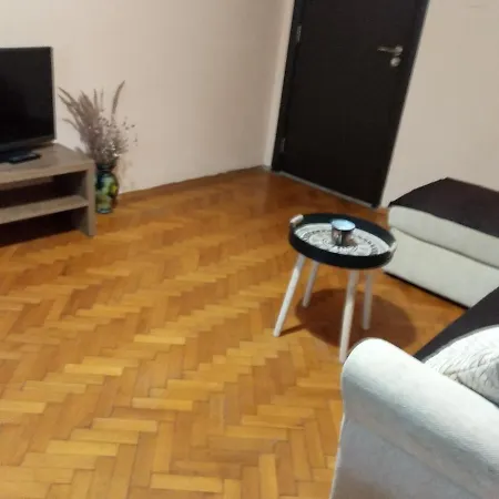 Прекрасен Апартамент В Бургас Apartament Burgas City